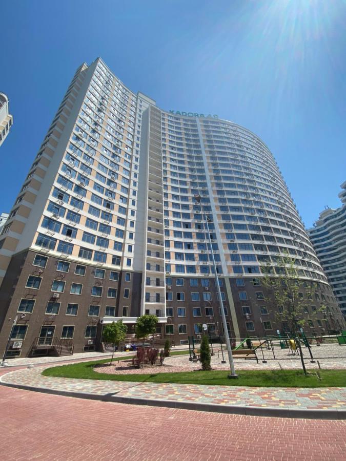 Arcadia Comfort Apartments Odesa Exterior photo